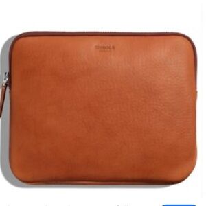 Shinola Leather Laptop Bag Minimalist Design, Brown Leather Zip Pouch